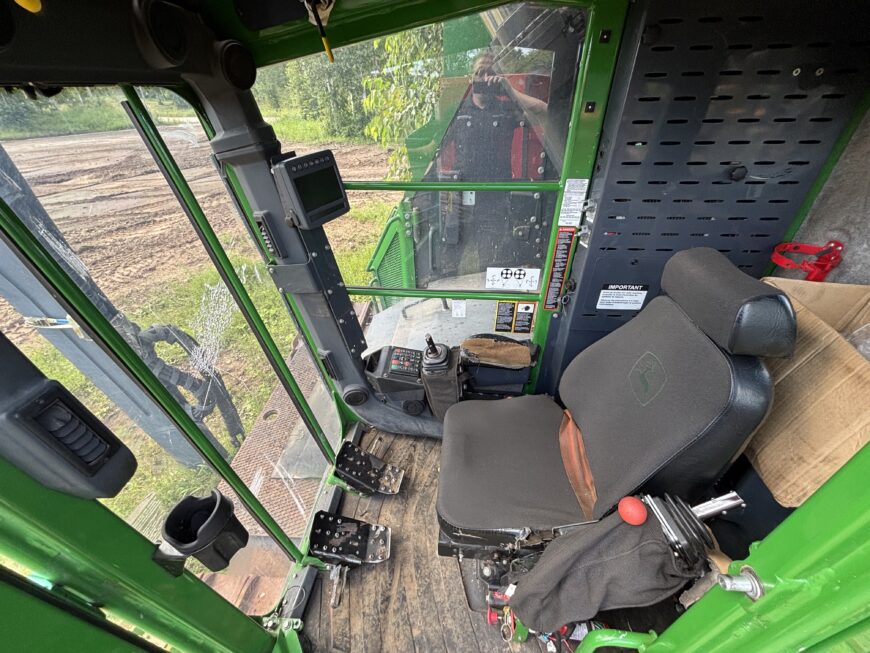2019 John Deere 853MH  Tracked harvester - Image 3
