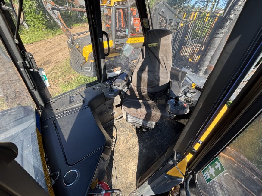 2019 Ponsse Elephant King Forwarder - Image 9