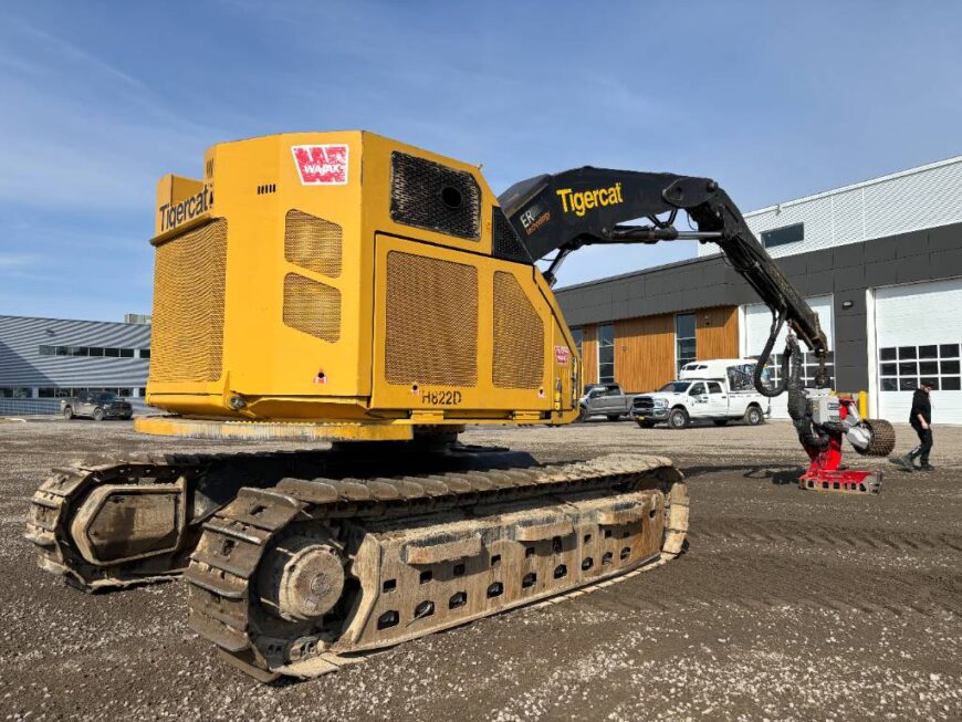 2020 TIGERCAT 822D – Image 3