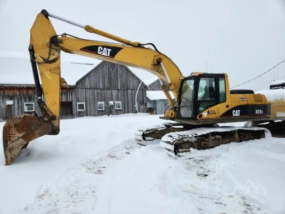 2002 Caterpillar 322C Excavatrice sur chenilles