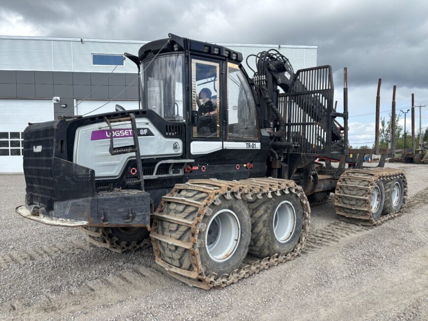 2020 Logset 8F Transporteur 5307 heures – Image 3