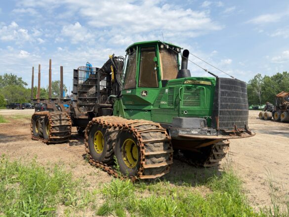 2020 John Deere 1910G Transporteur 18 870 heures